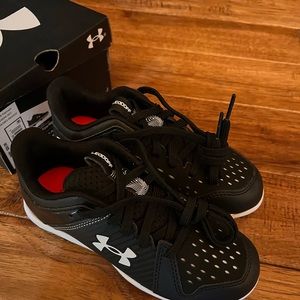 Under Armour Baseball cleats, youth size 13K, new in box